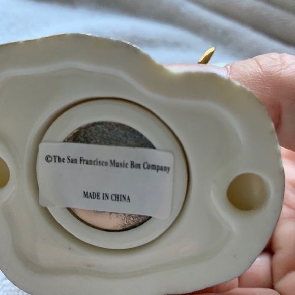 Set of 6 San Francisco music co ornaments boxed - Picture 15 of 16